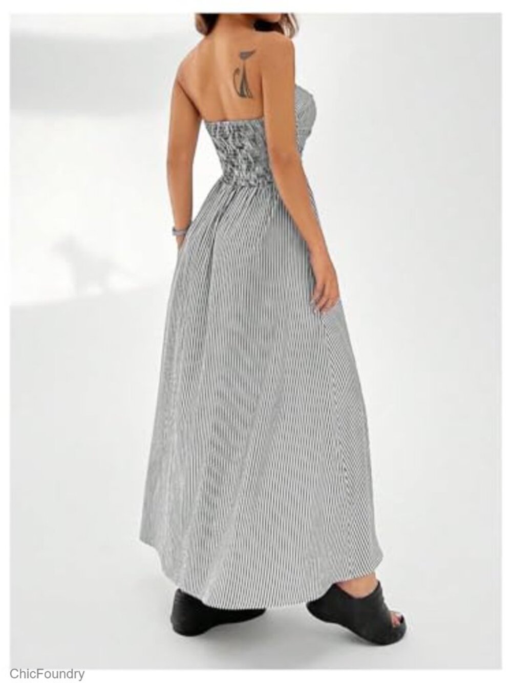 Striped Strapless Maxi Dress with Pockets - Picture 3 of 5